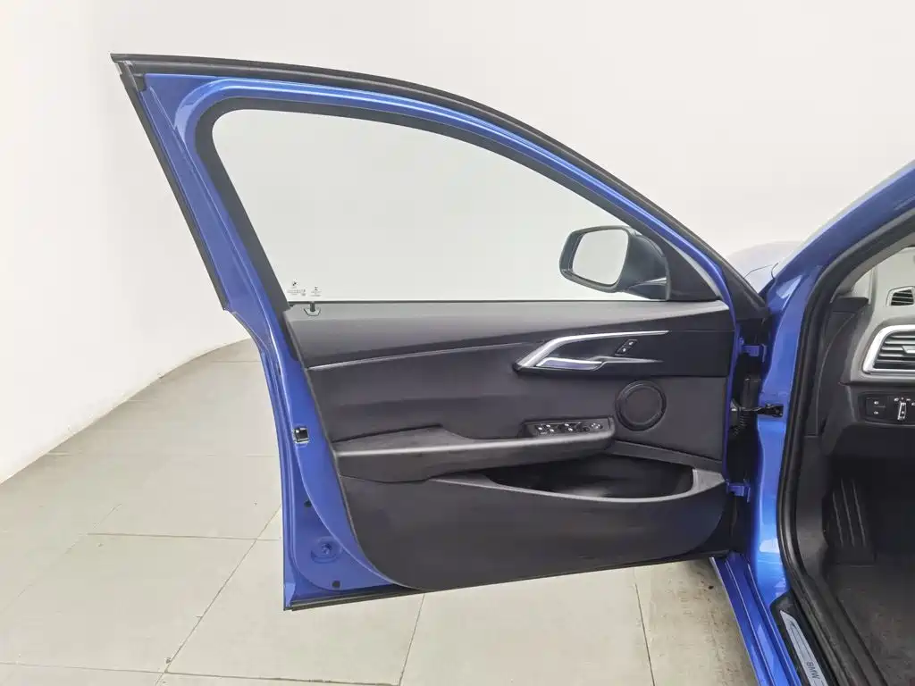 BMW 1 Series — миниатюра 8