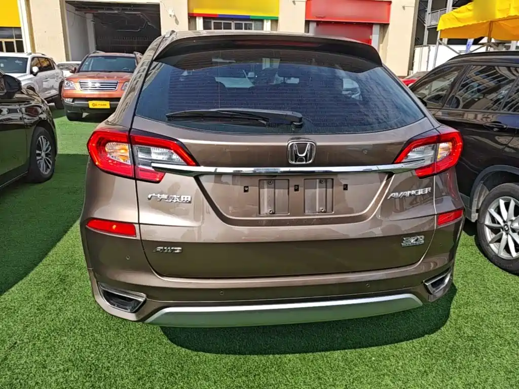 Honda Avancier — миниатюра 6
