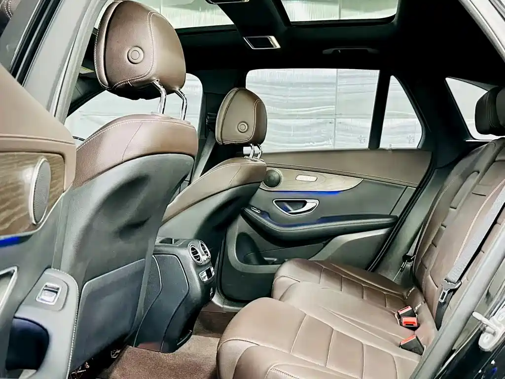 Mercedes-Benz GLC — миниатюра 7