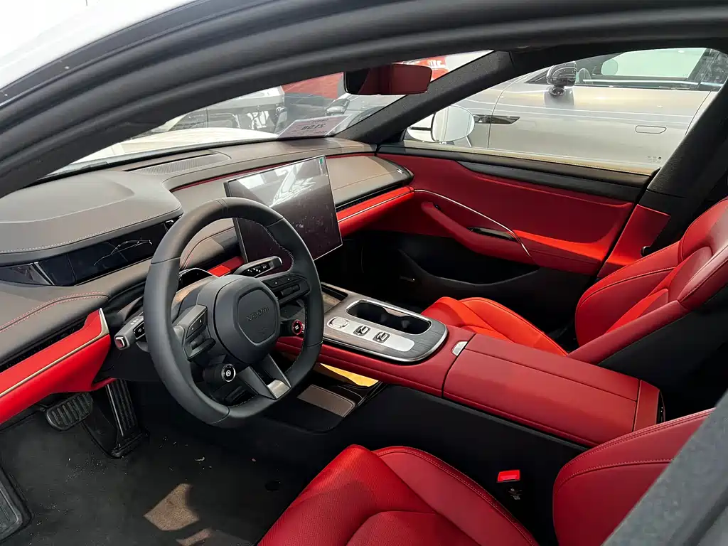 XIAOMI CAR XIAOMI SU7