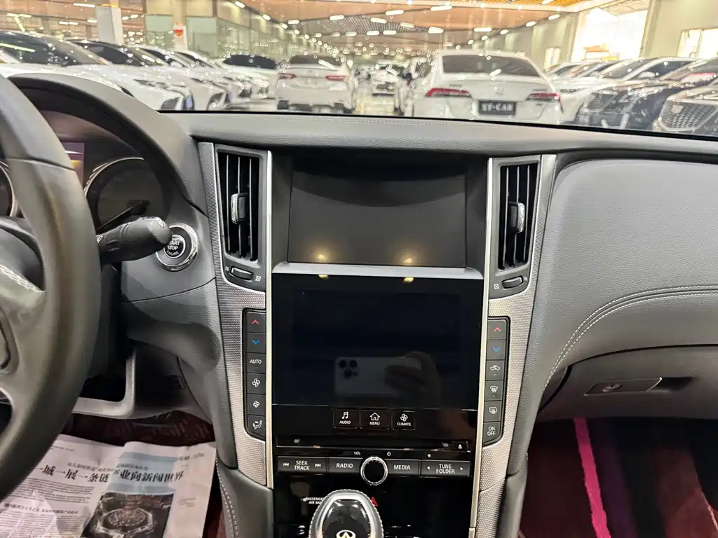 Infiniti Q50L — миниатюра 27