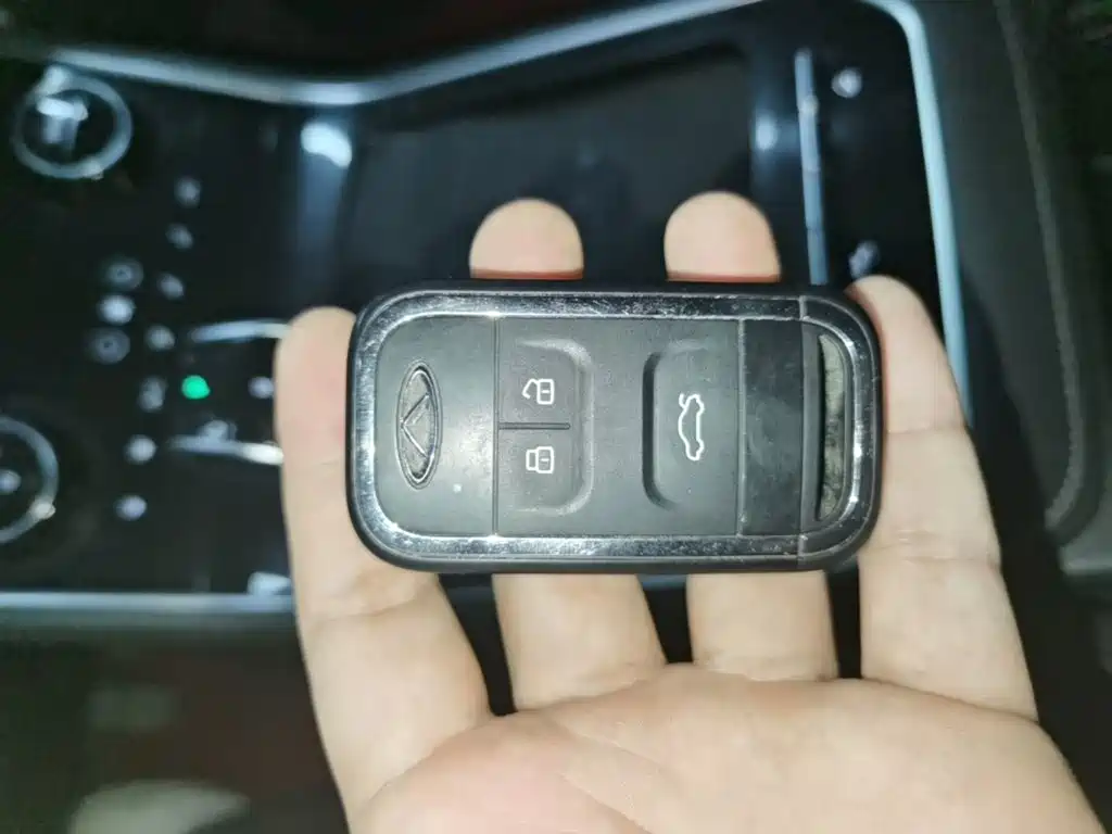 Chery Tiggo 8 — миниатюра 9