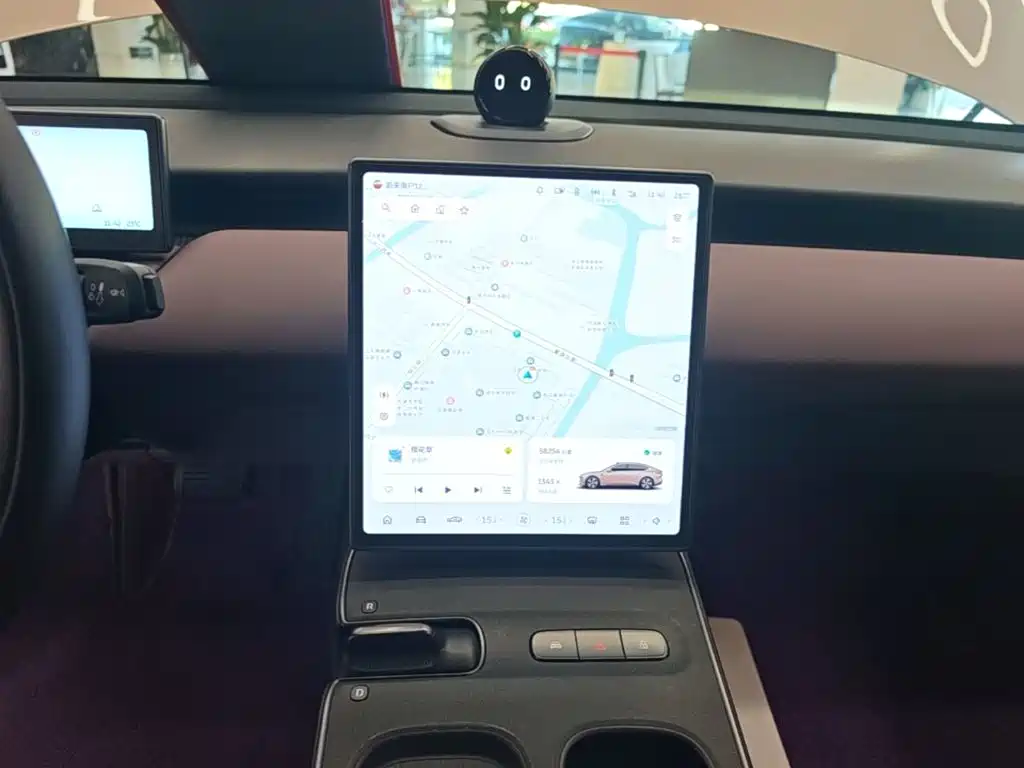 NIO ET5 — миниатюра 13
