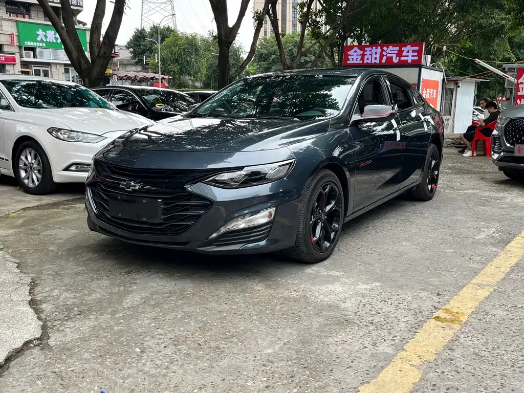 Chevrolet Malibu XL