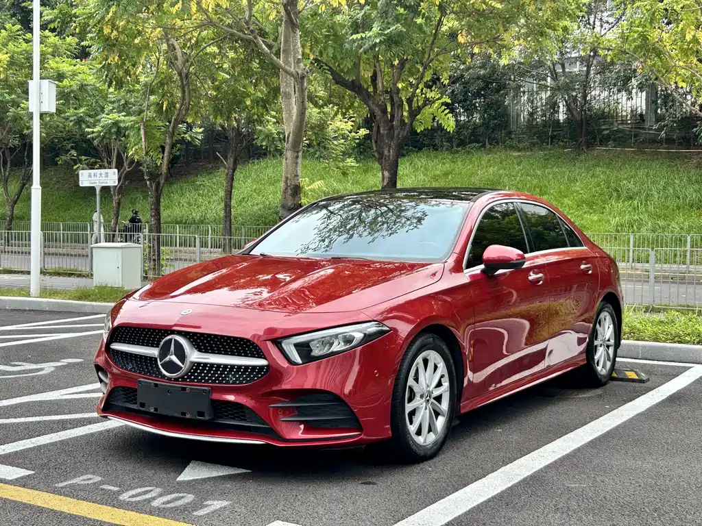 MERCEDES-BENZ A CLASS