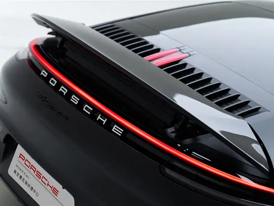 Porsche 911 2020 Carrera 3.0T