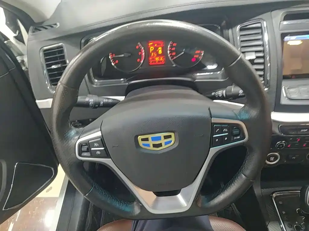Geely Vision — миниатюра 11