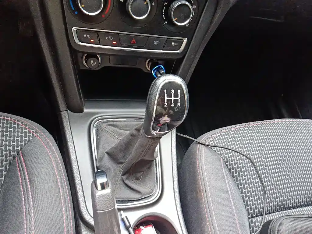 Chery Tiggo 3 — миниатюра 15