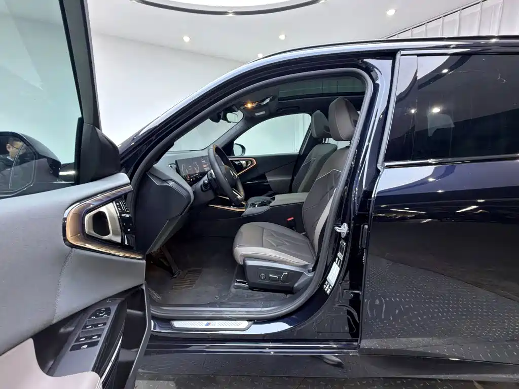 BMW X3 — миниатюра 13
