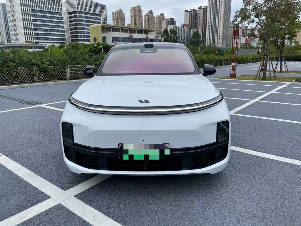 Li Auto Li L9 — миниатюра 2