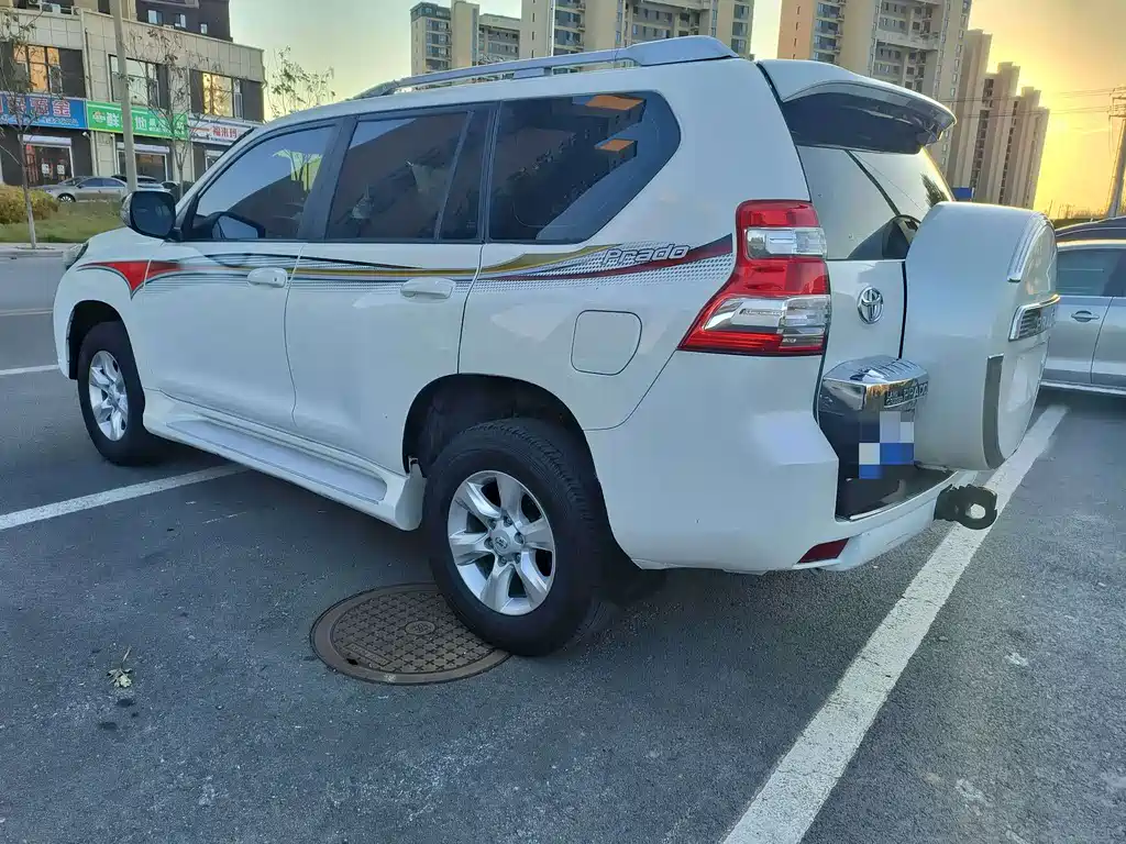 Toyota Land Cruiser Prado