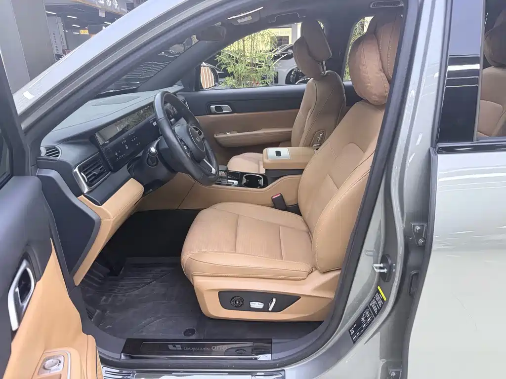 Li Auto Li ONE — миниатюра 14