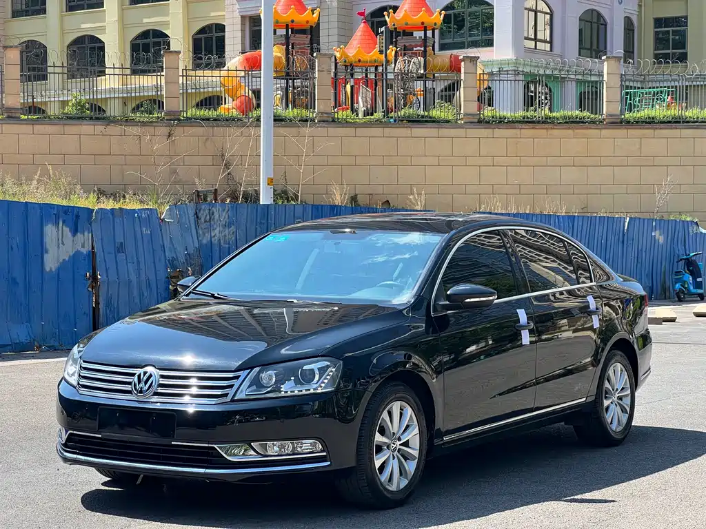 Volkswagen Magotan 2015