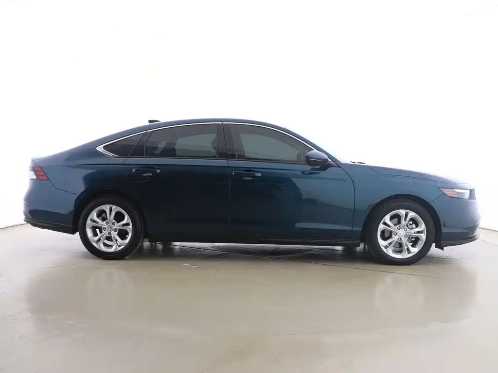 Honda Accord 2023 260TURBO Smart
