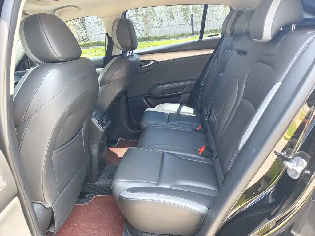 Qoros Qoros 7 — миниатюра 9