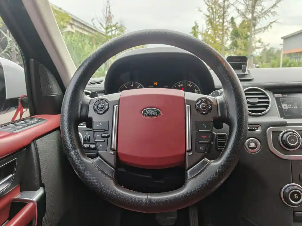 Land Rover Discovery — миниатюра 11