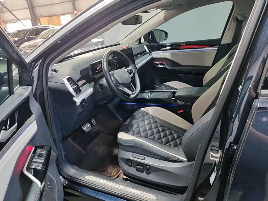 Volkswagen ID.6 Crozz — миниатюра 11
