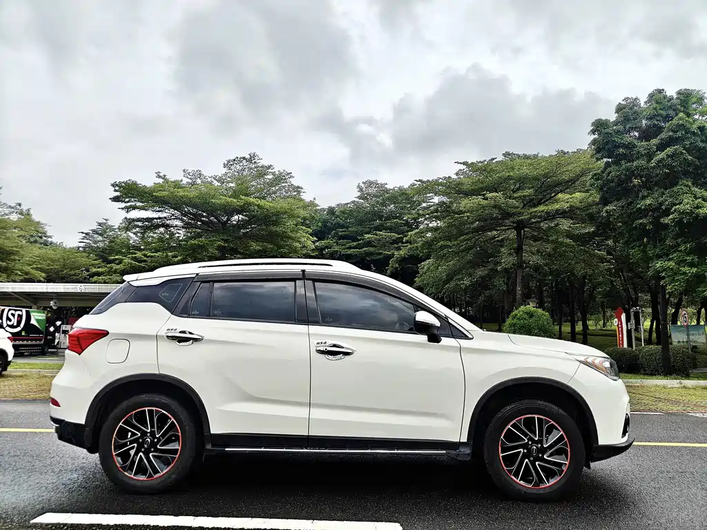GAC Motor Trumpchi GS4 — миниатюра 8