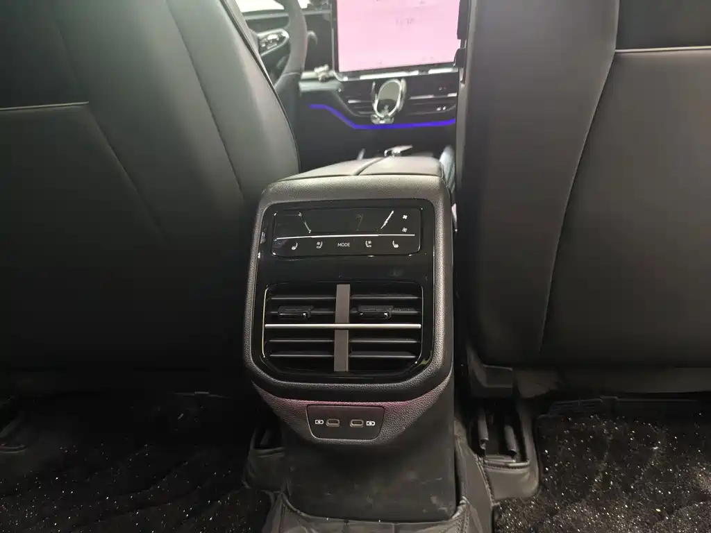 Volkswagen Passat — миниатюра 11