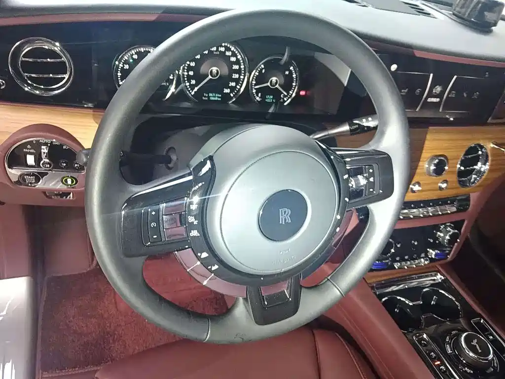 Rolls-Royce Ghost — фотографии объявления, Фото 8