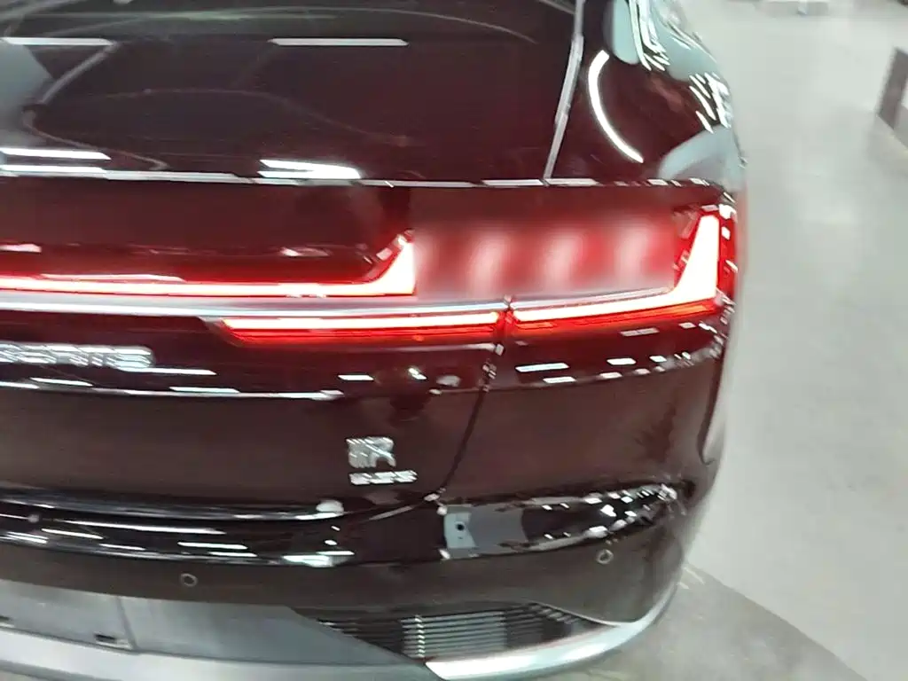 BYD Han — миниатюра 8