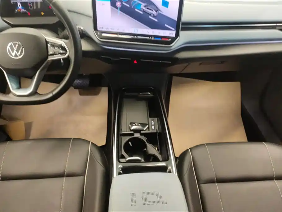VOLKSWAGEN ID.4 X