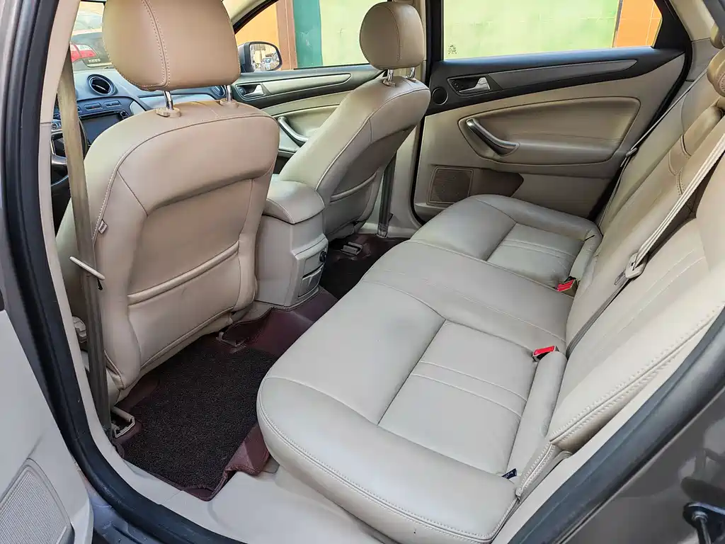 Ford Mondeo 2013 2.3L Fashion