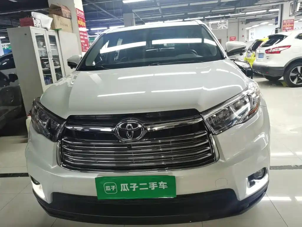Toyota Highlander — миниатюра 3
