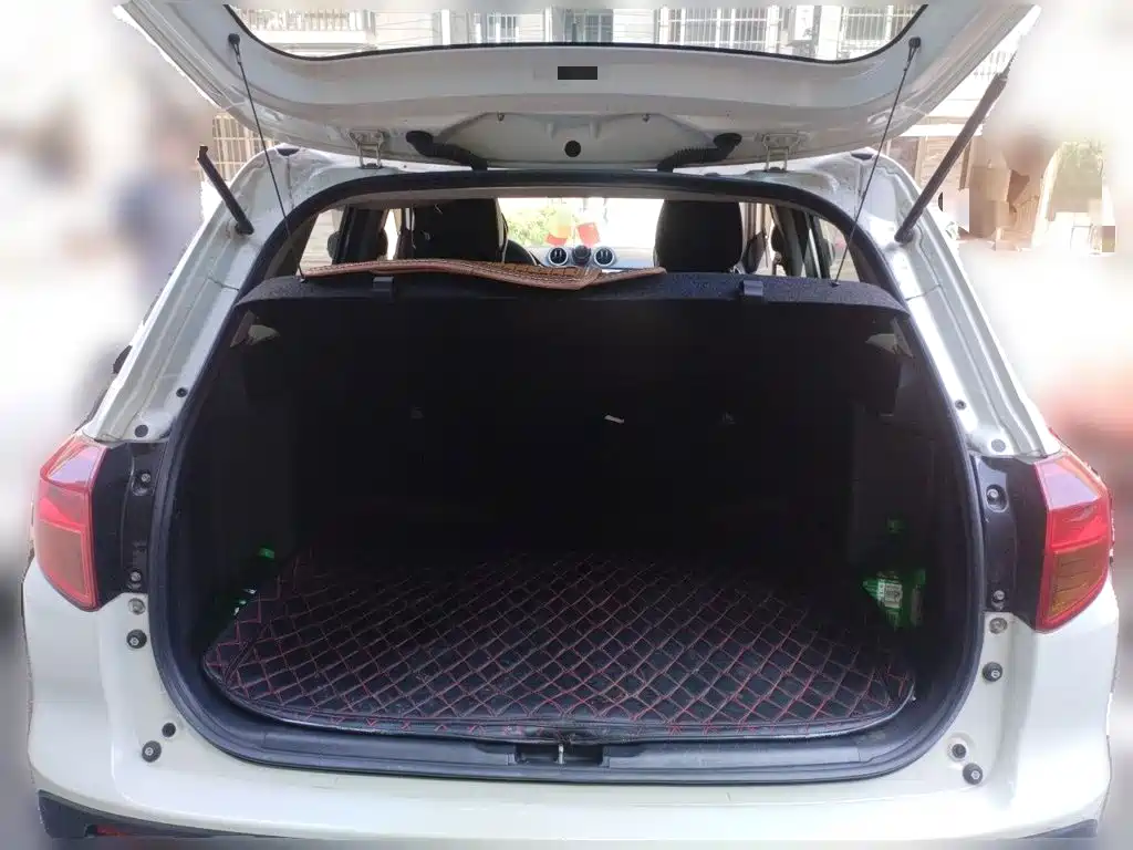 Suzuki Vitara — миниатюра 10