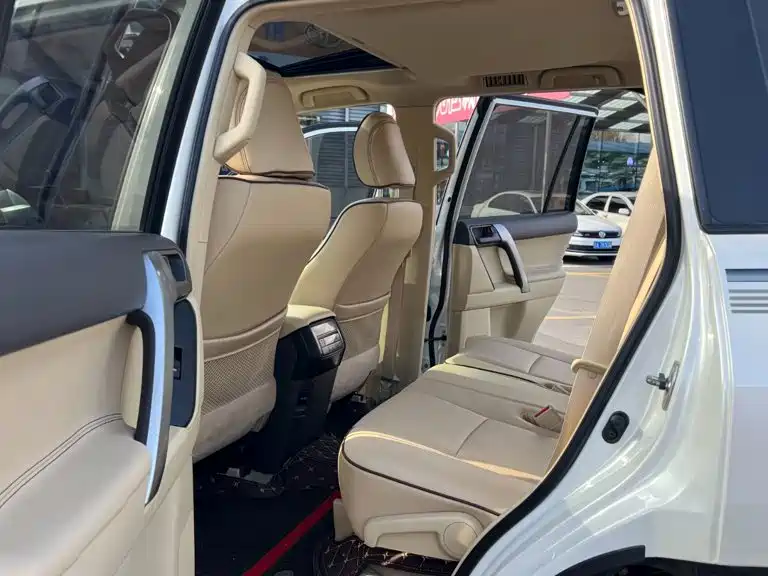 Toyota Prado (Import) — миниатюра 20