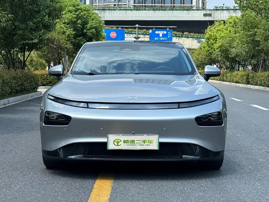 XPeng P7 — миниатюра 2