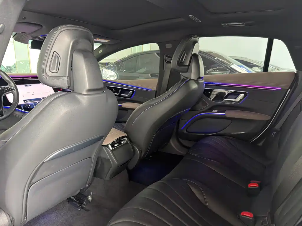 Mercedes-Benz EQS — миниатюра 5