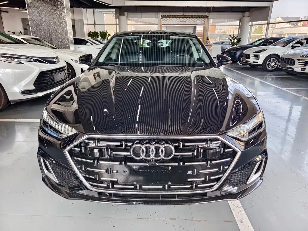 AUDI A7L