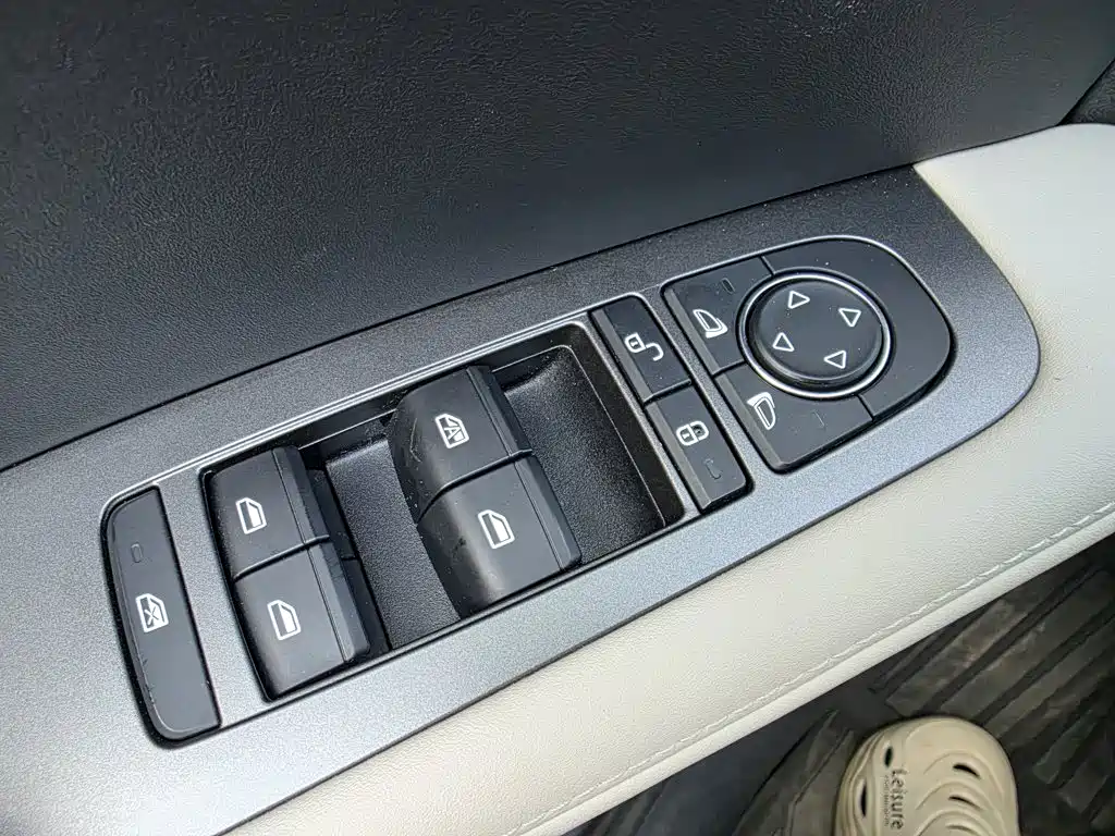 BYD Yuan UP — миниатюра 20