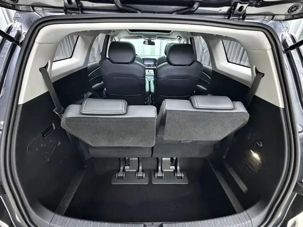 Wuling Victory — миниатюра 20