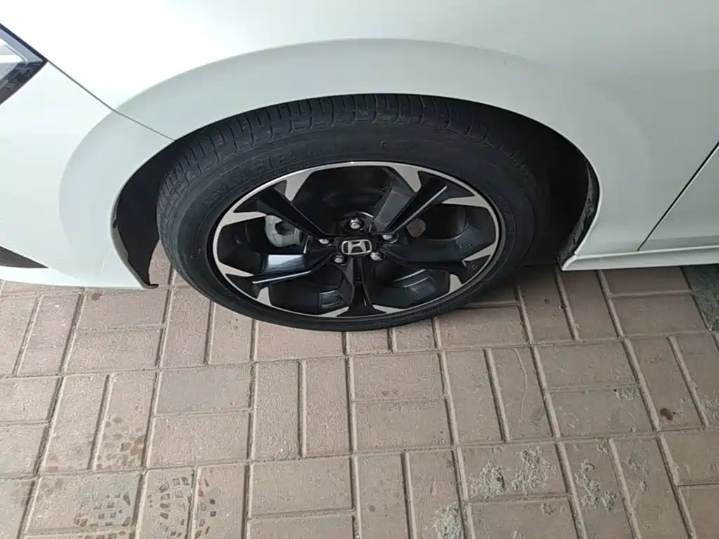 Honda Civic — миниатюра 23