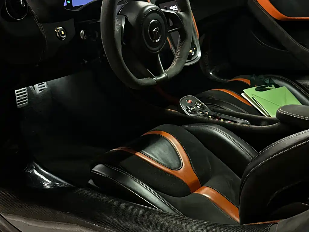 McLaren 570 2015 570S 3.8T Coupe