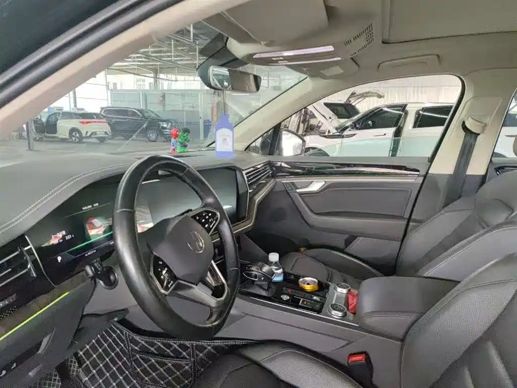 Volkswagen Touareg 2021 2.0TSI