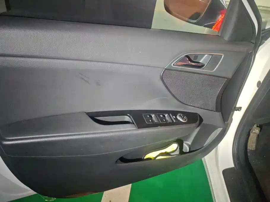 Hyundai Mistra — миниатюра 7