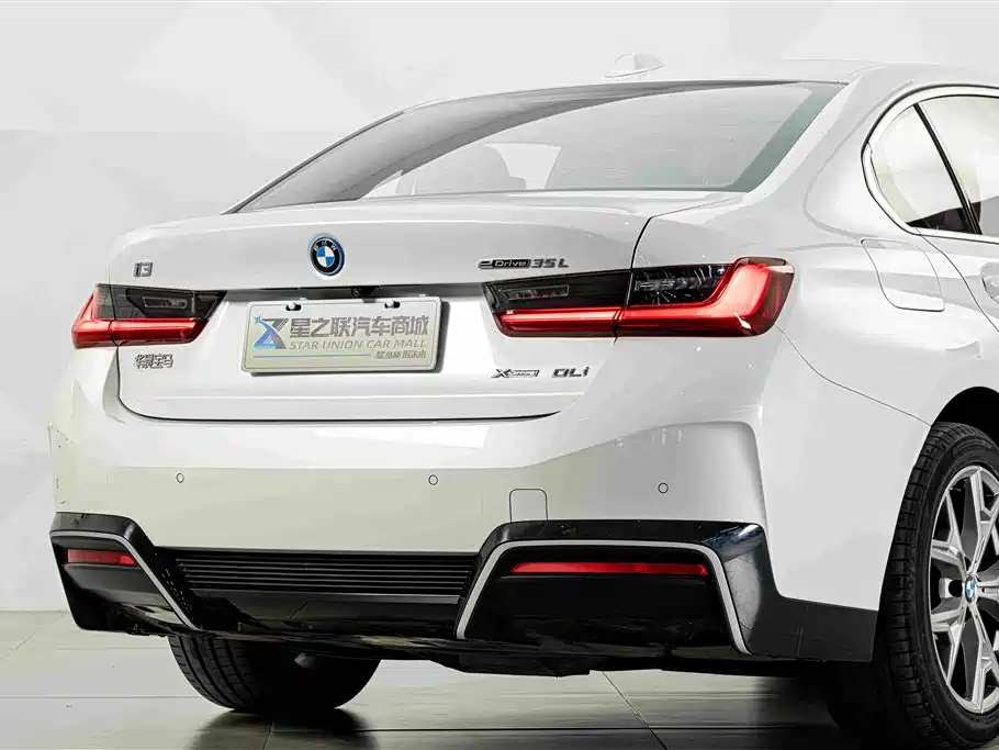BMW i3 — миниатюра 7