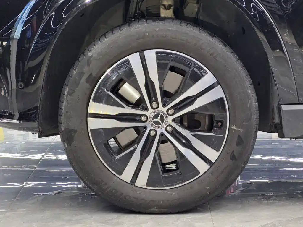 Mercedes-Benz GLE New Energy — миниатюра 4