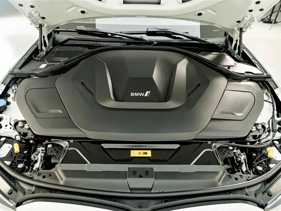 BMW i3 — миниатюра 24