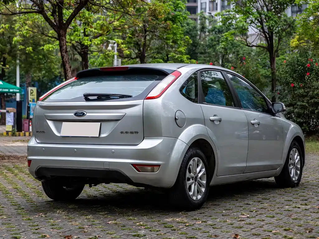 Ford Focus 2013 1.8L AT Fashion