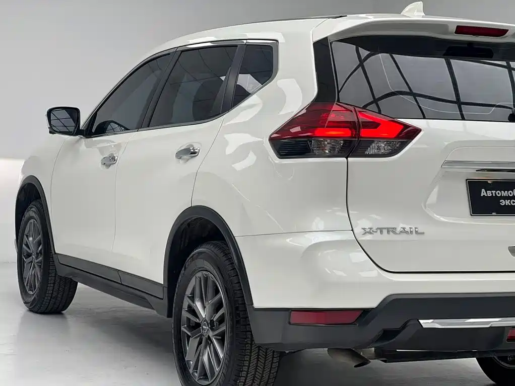 Nissan X-Trail — миниатюра 5