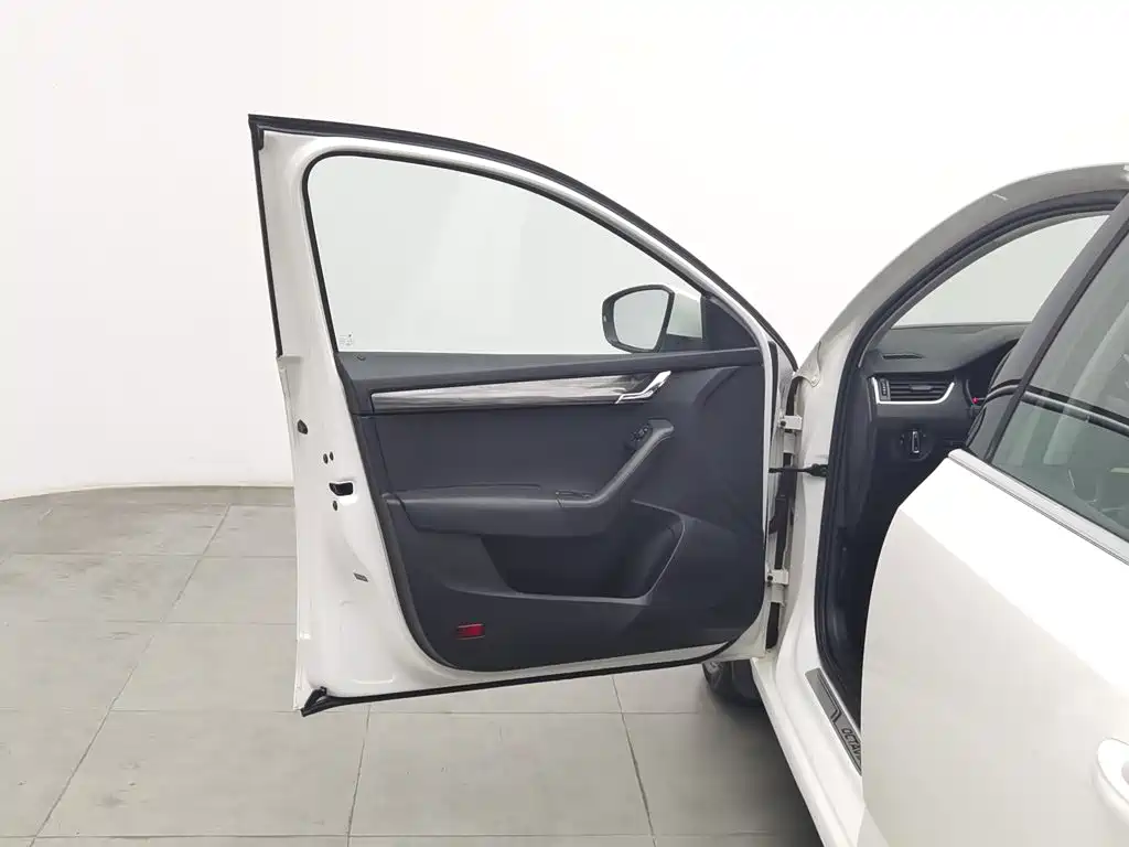 Skoda Octavia — миниатюра 8