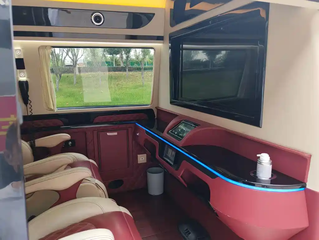 Mercedes-Benz Vito — миниатюра 7