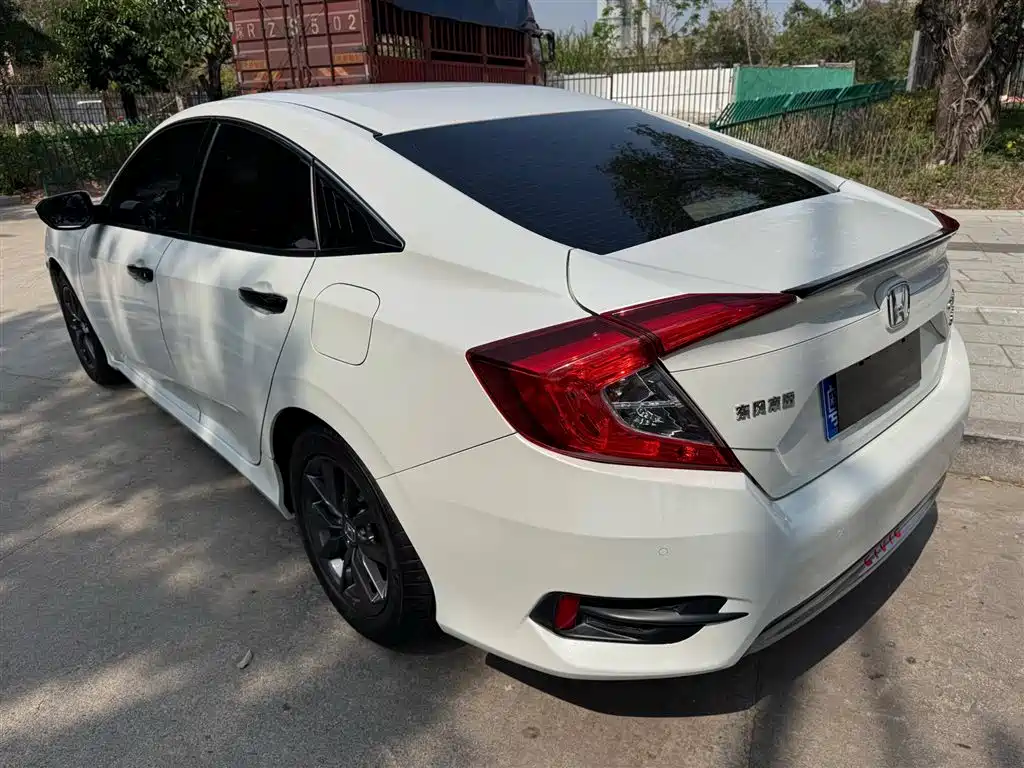 HONDA CIVIC