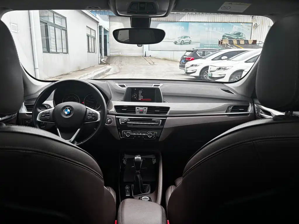 BMW X1 — миниатюра 5
