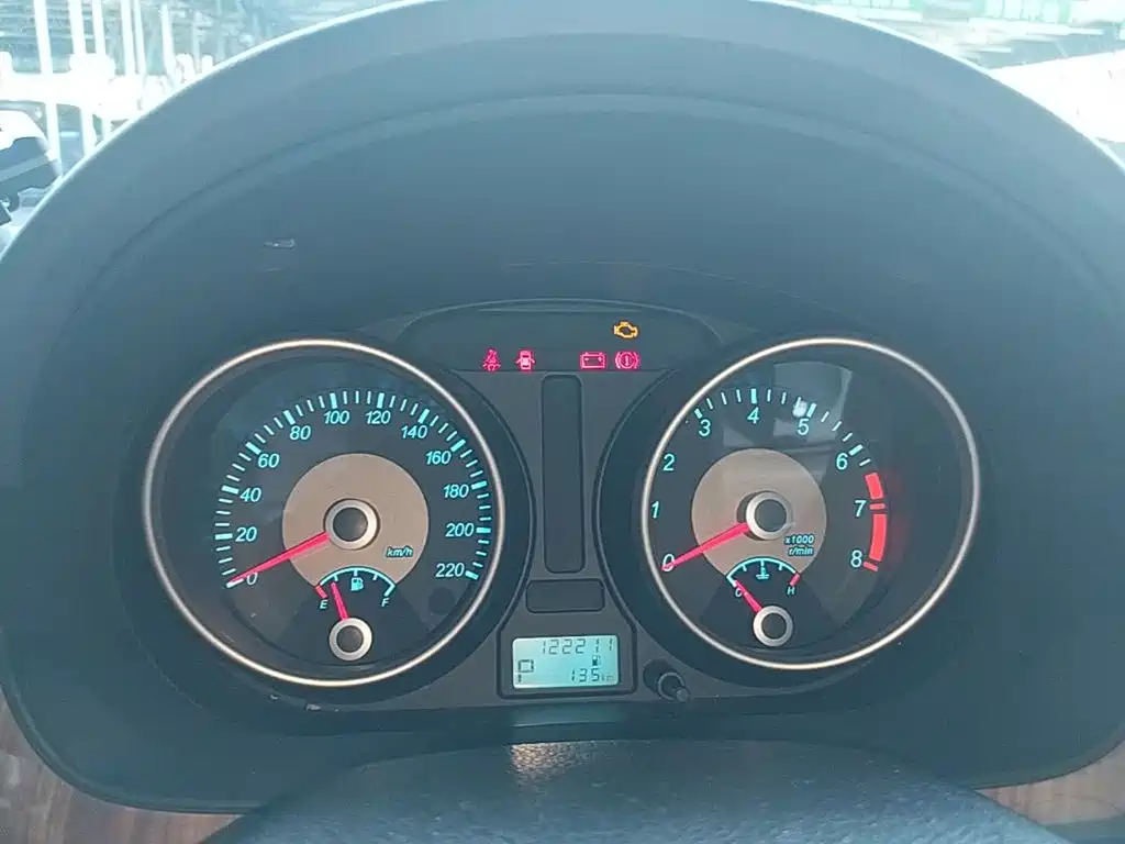 Buick Excelle — миниатюра 12