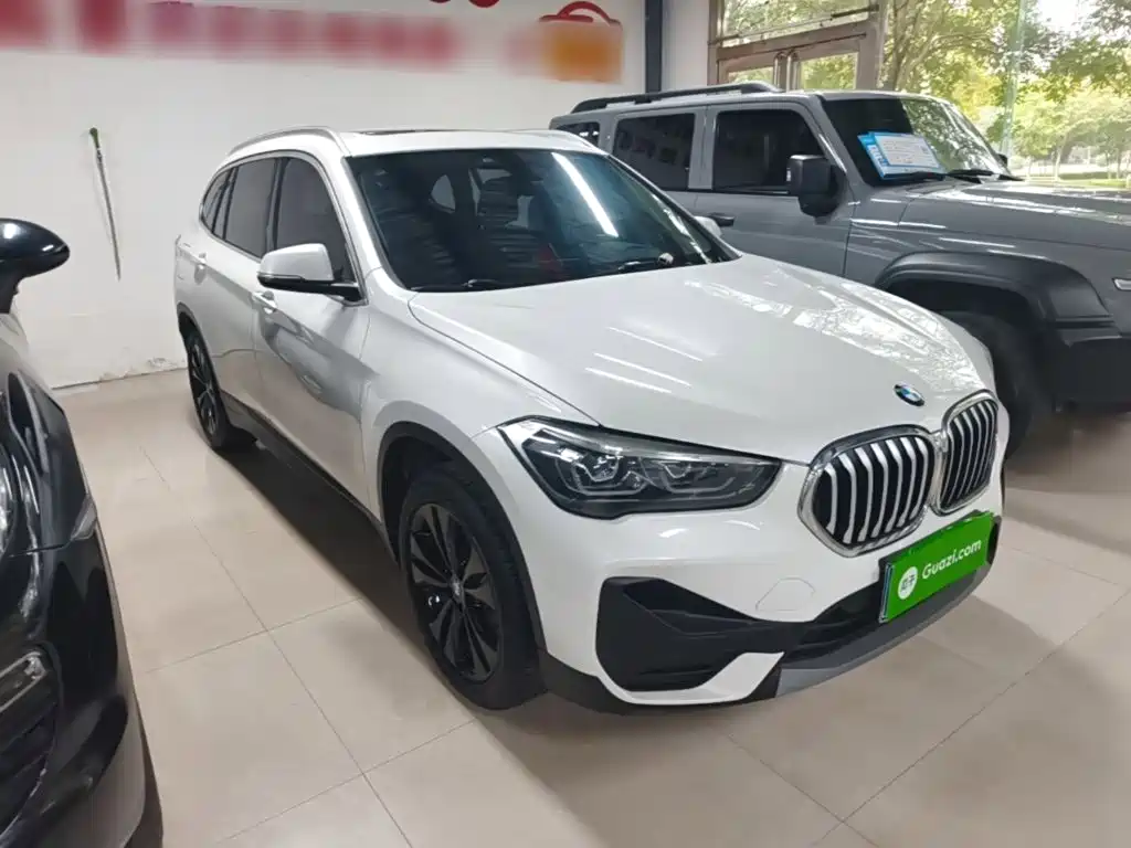 BMW X1 — миниатюра 4